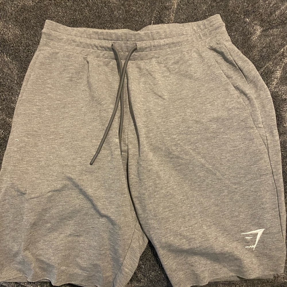gymshark mens shorts